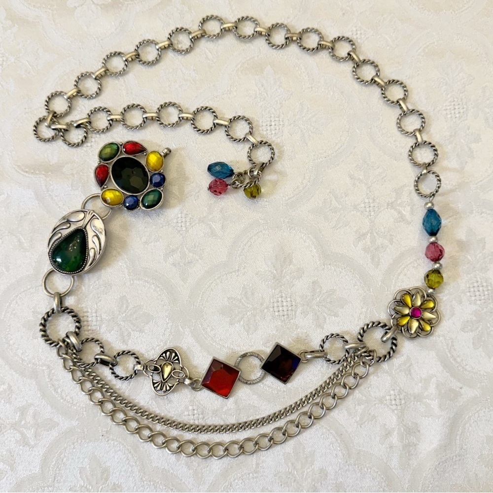 Chico’s Silver Tone Chain Belt Multicolor Glass Cabochon Floral Medallion Boho